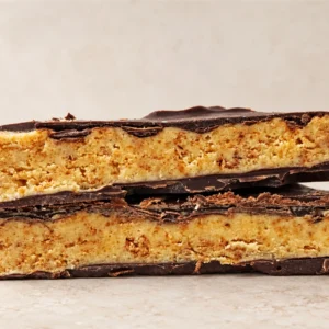 Turrón artesanal de praliné milhojas crujiente